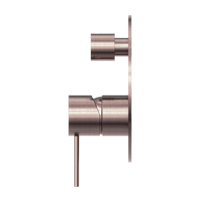 وجه خلاط شاور خطين اللون برونز مصقول مع القلب المد...