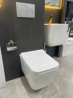 كرسي حمام معلق أبيض مربع غطاء هيدروليك ريملس تريدك...