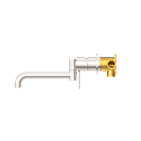 خلاط مغسلة جداري فتحتين برأس متحرك اللون النيكل ال...