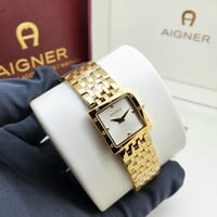 ساعة اقنر النسائية