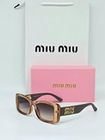 نظارة miu miu