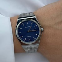 ساعة كاسيو كحلي