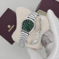 ساعة اقنر النسائية