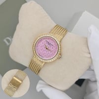 ساعة كريستيان ديور