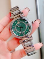 ساعة شوبارد النسائية