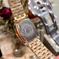 ساعة فرزاتشي النسائية