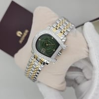 ساعة اقنر نسائية عصرية