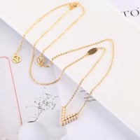 طقم لويس فيتون لؤلؤ