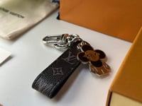 ميدالية لويس فيتون