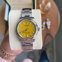 ساعة رولكس اويستر النسائية