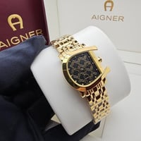 ساعة اقنر النسائية