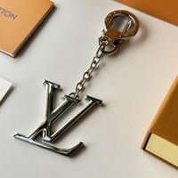 ميدالية لويس فيتون