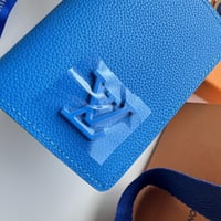 محفظة لويس فيتون