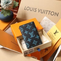 محفظة لويس فيتون