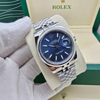 ساعة رولكس ديت جست وسط