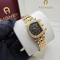 ساعة اقنر النسائية