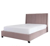 سرير  فندقي عصري بلوح رأسي تفصيل بمقاسات متعددة