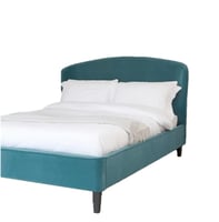 سرير  فندقي عصري بلوح رأسي تفصيل بمقاسات متعددة