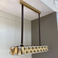 انارة سقف معلقة ثريا هيرا مستطيل ذهبي وأسود