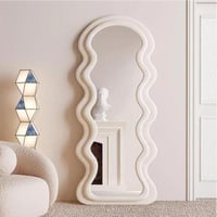 مراية بديكور منجده بقماش بوكليه وقطن