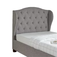 سرير  فندقي عصري بلوح رأسي تفصيل بمقاسات متعددة