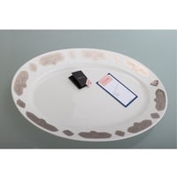 صحن تقديم بورسلان فاخر بزخرفة بلاتينية عصرية وانيق...