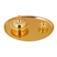 صينية تقديم بيضاوية مع وعاء تمر ووعاء صغير من السي...