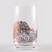 طقم كاسات زجاجية بزخرفة ملونة انيقة من الخط العربي