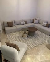 كنب زاوية حرف L بتصميم مودرن-بيج