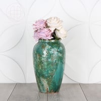 مزهرية كلاسيكية ، لون فيروزي ، حجم متوسط