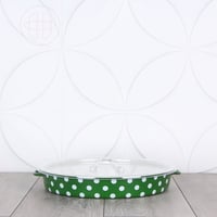 صينية فطور بغطاء, طقم إفطار أخضر منقط بالأبيض - صي...