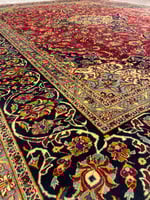 سجاد ايراني كشمر - صناعة و نسيج يدوي | مقاس: 3x3.9...