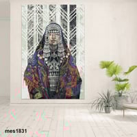 لوحة جدارية مطبوعة فنية وديكور - امرأه بثوب تراثي