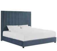 سرير  فندقي عصري بلوح رأسي تفصيل بمقاسات متعددة