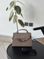 شنطة يد ..LAKAKE