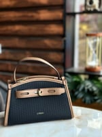 شنطة يد _ متعددة الالوان