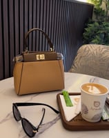 شنطة يد أنيقه - بعدة ألوان