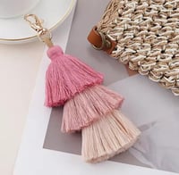 تعليقة شنطة - وردي