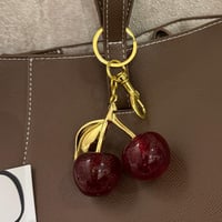 سلسلة مفاتيح الكرز