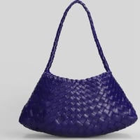 روزانا بنفسجي