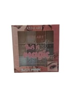 لوحة ظلال العيون - 12 ظلال نابضة بالحياة لمظهر مكي...