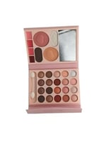 لوحة الماكياج - مجموعة نابضة بالحياة من الألوان لك...