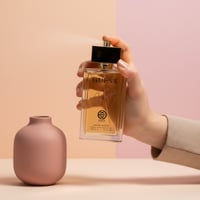 عطر - عطر نسائي فاخر للمناسبات الأنيقة والملابس ال...