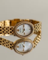 ساعة توري بورش بيضاوي كرستالات