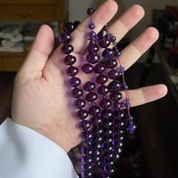 فاتوران بنفسج بشفافية وانعكاس