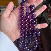 فاتوران بنفسج بشفافية وانعكاس