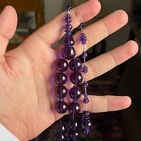 فاتوران بنفسج بشفافية وانعكاس