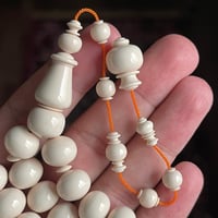 ابيض صك تمليكة وماخذ لون