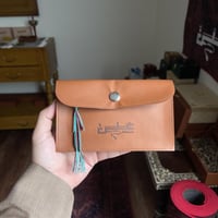 مسباح شبيه البلياردو بالكثافة والرنه