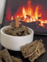 شمعة دفء الشتاء